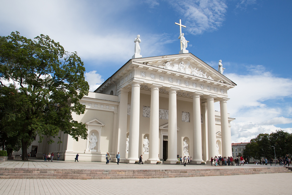 Krikštynų fotografavimas Vilniaus arkikatedroje