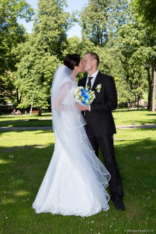 Violetos ir Viktor vestuvės Vilniuje. Fotografas Tautvydas Banelis